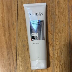 BRAND NEW! Redken Acidic Bonding Concentrate 6-Minute Hair Mask